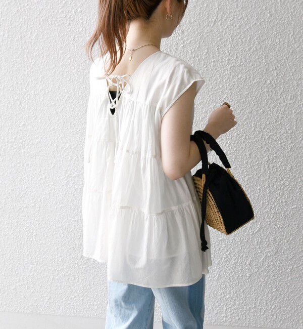 SHIPS any「SHIPS any:〈手洗い可能〉箔 ティアード レースアップ フレンチスリーブ ブラウス」|シャツ・ブラウス|