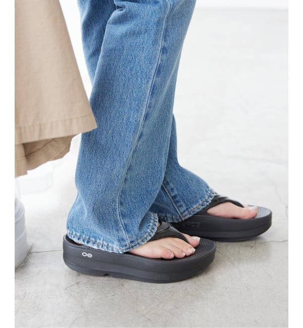 SLOBE IENA「《追加》OOFOS/ウーフォス Oomega OOMEGA」|サンダル|