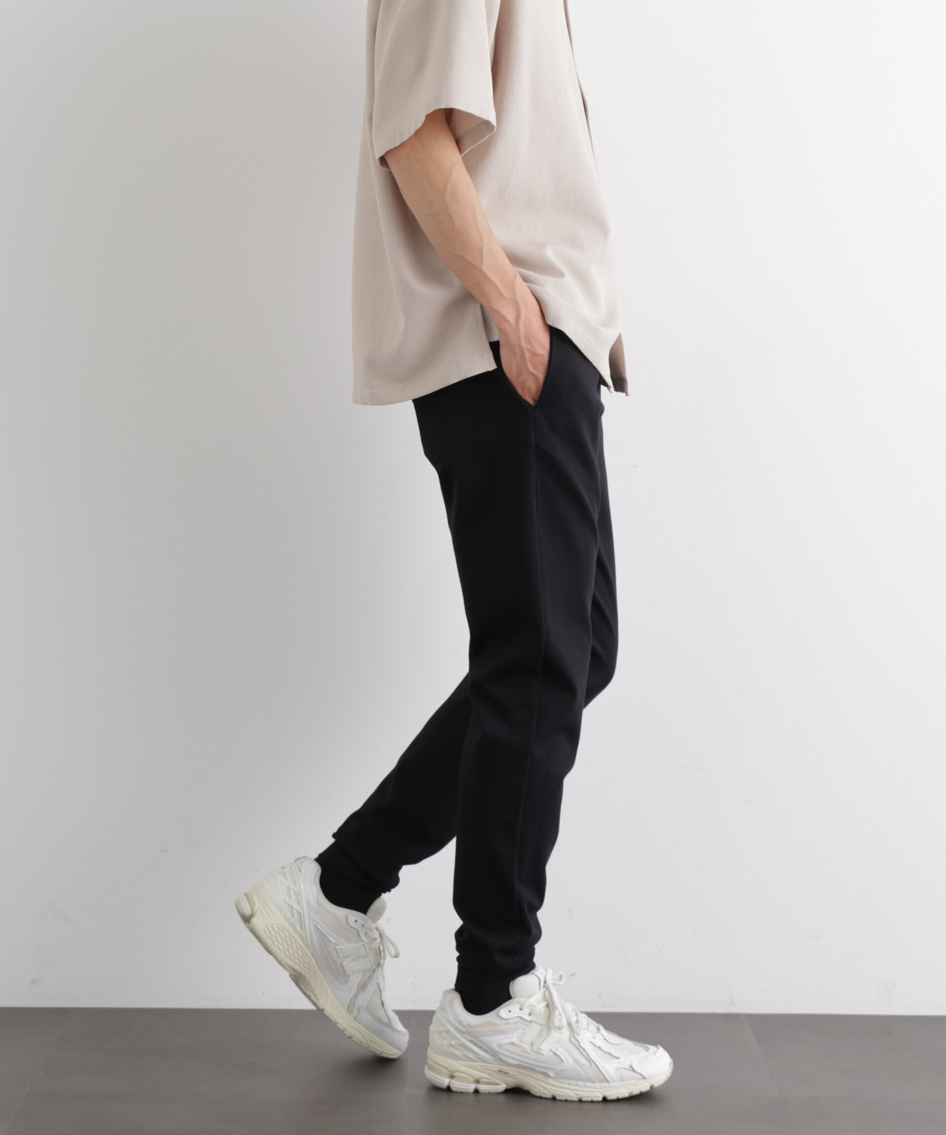 nano･universe「「Meaningful Continuity」coveross(R) レーヨンジャージージョガーパンツ」|チノ|