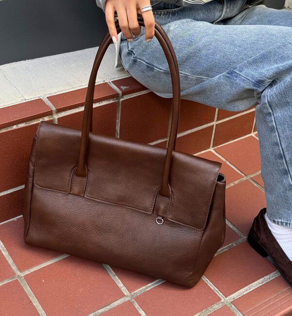 fredy emue「【@sora_522m企画】フラップデザインレザーバッグ」|ショルダー・メッセンジャー|