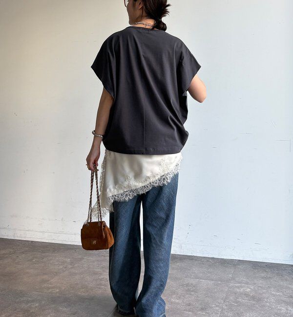  「【WEB限定】袖タックフレンチスリーブロゴTEE」|Tシャツ・カットソー|