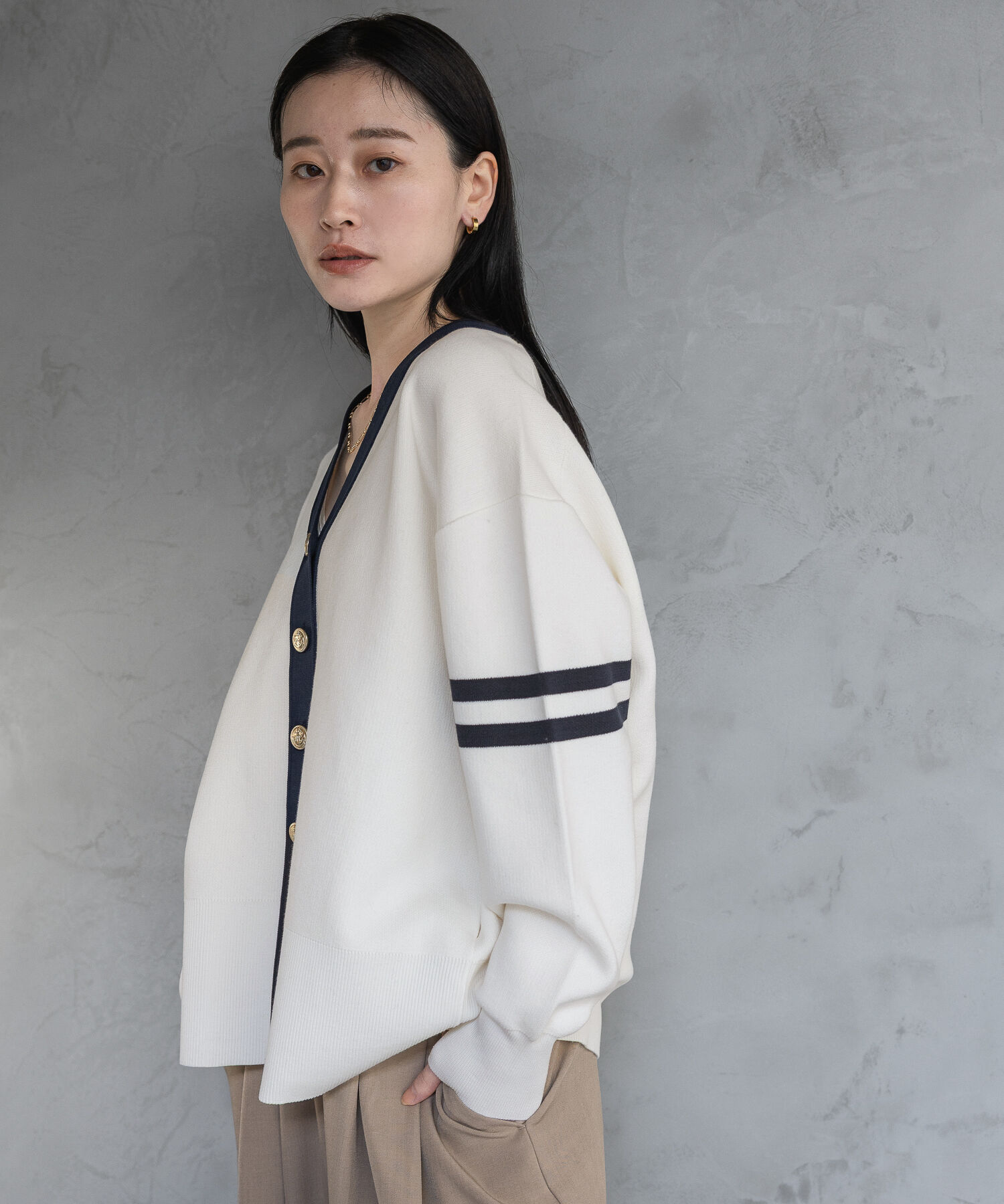 A part by 「【新色追加】スポンディッシュVカーディガン」|ニット・セーター|