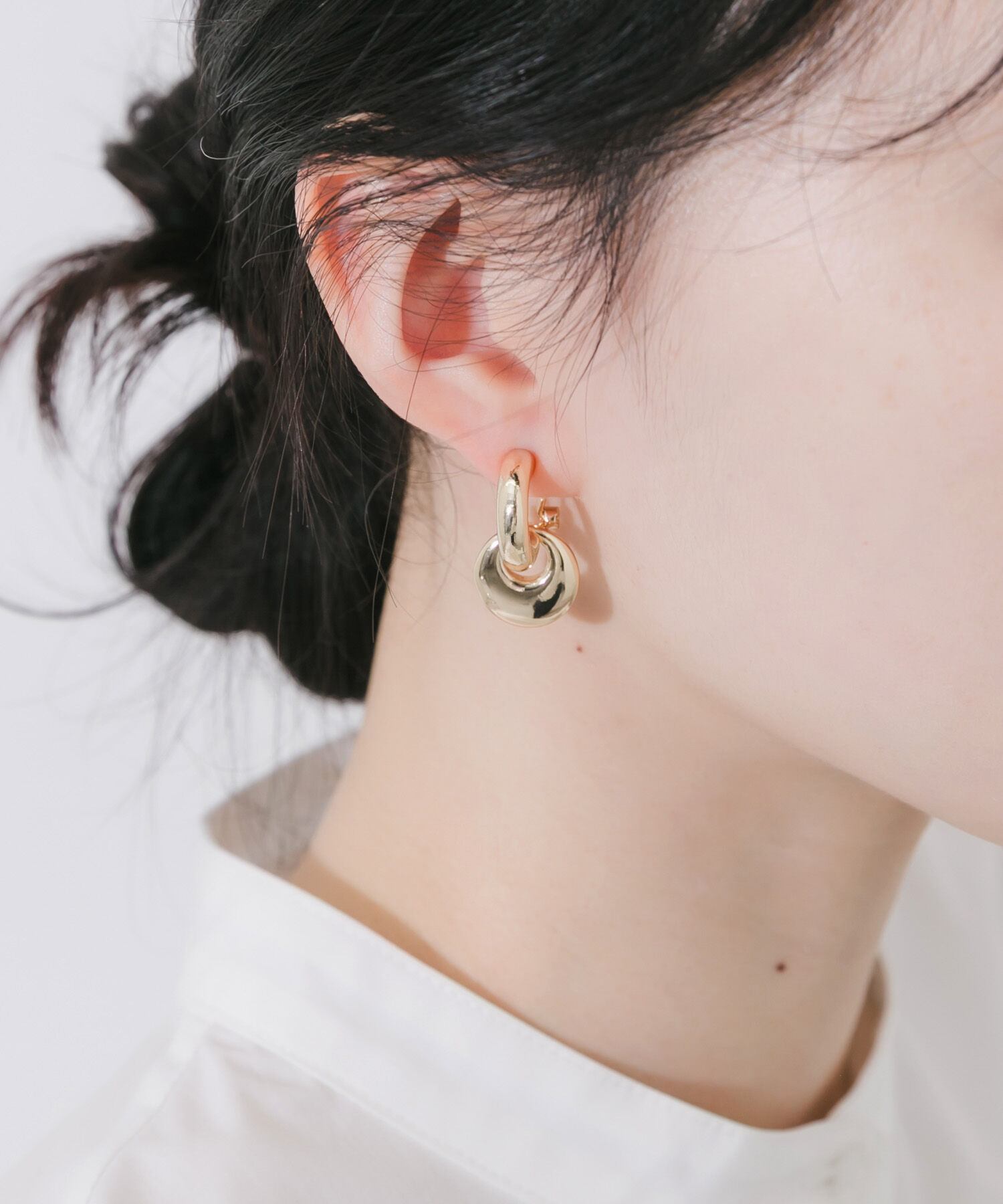 SMELLY「ボリュームラウンドフープイヤリング」|イヤリング|