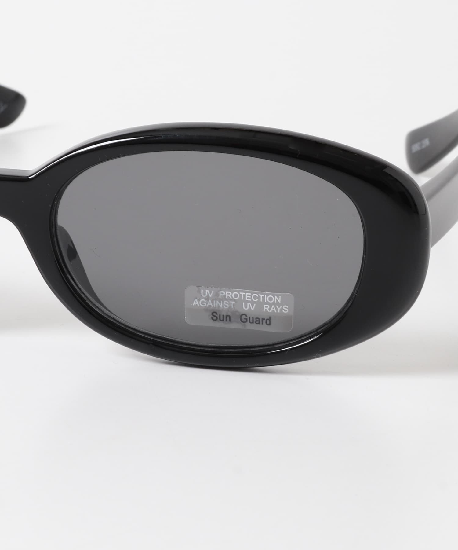 SMELLY「オーバルタイプサングラス」|メガネ|