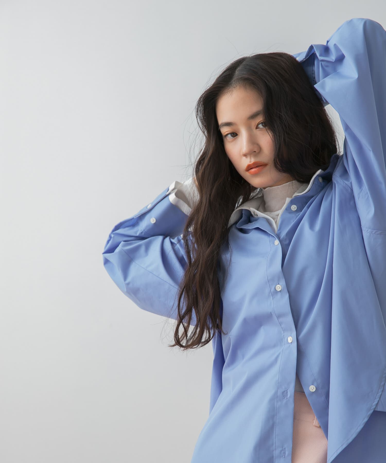 SENSE OF PLACE by URBAN RESEARCH「『イージーケア』レイヤードカフスルーズシャツ」|シャツ・ブラウス|