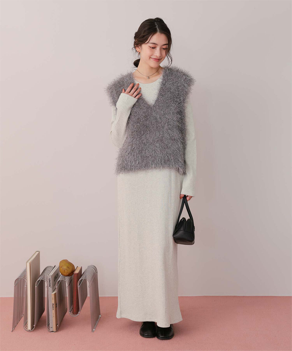 titivate「クルーネックリブワンピース」|ワンピース|オートミール