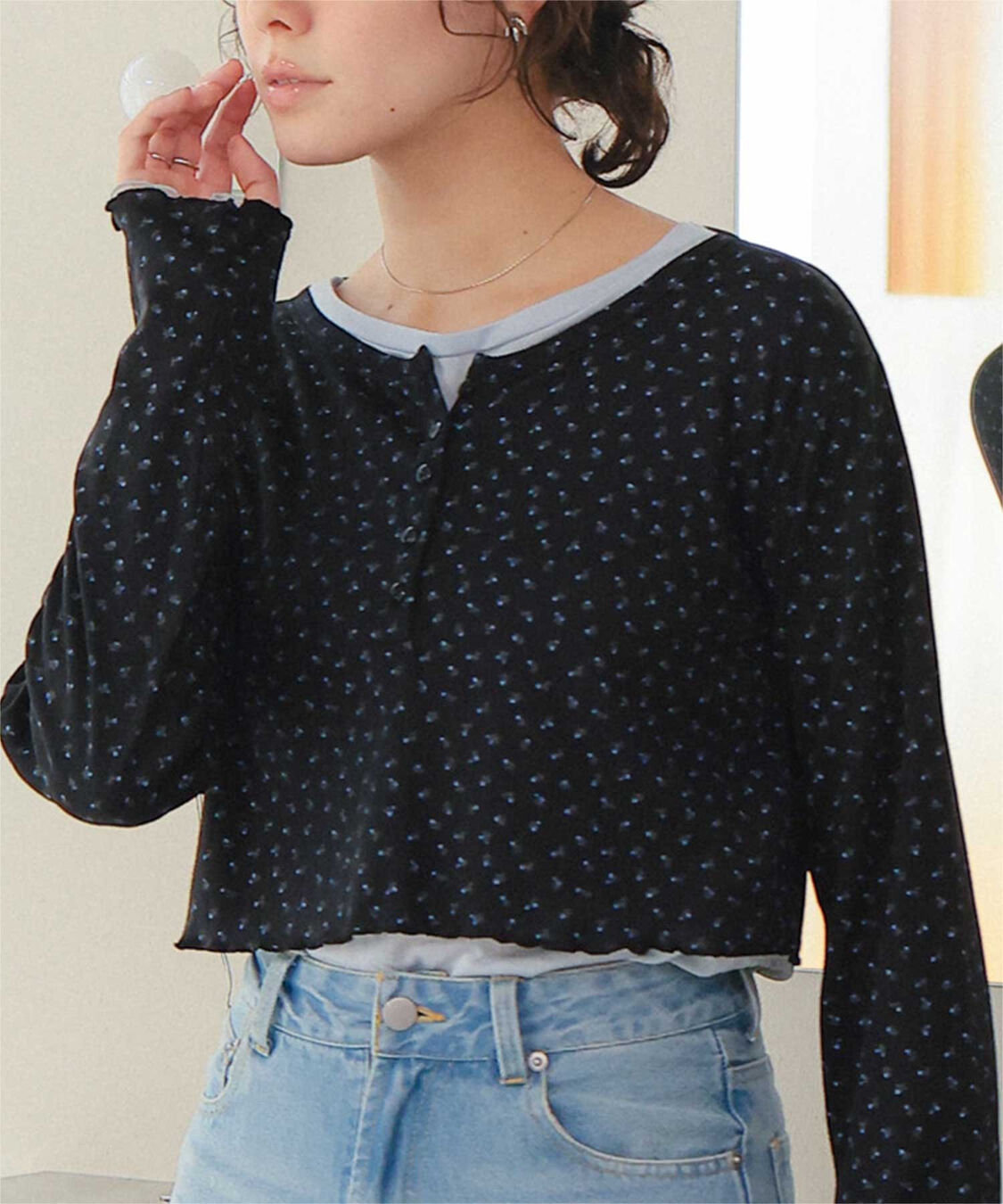 titivate「コンパクトヘンリーネックロングスリーブトップス」|Tシャツ・カットソー|花柄