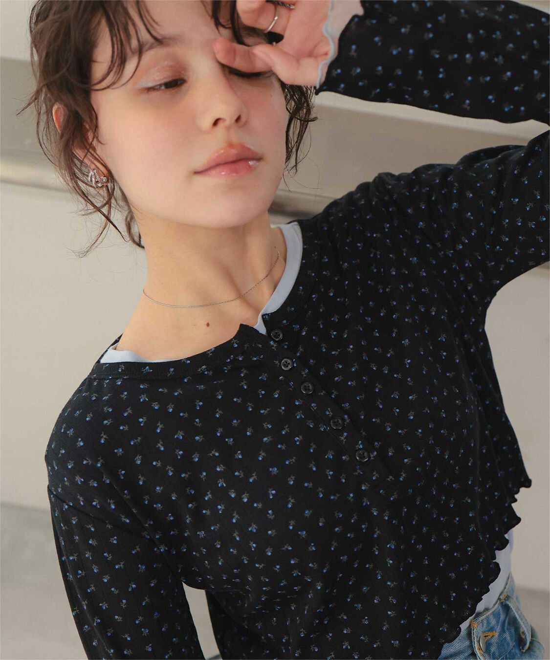 titivate「コンパクトヘンリーネックロングスリーブトップス」|Tシャツ・カットソー|