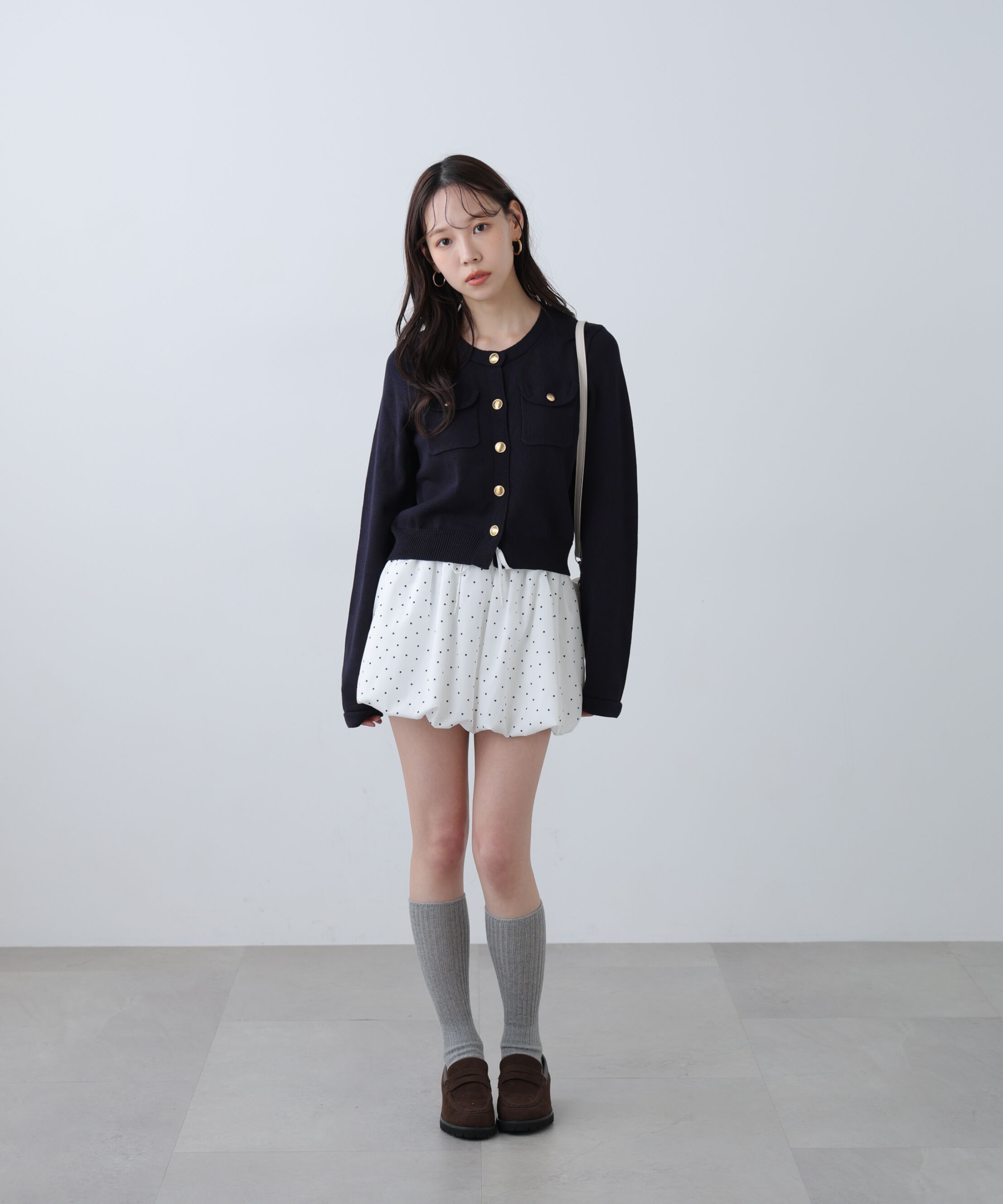  「フロントポケット金ボタンニットカーディガン」|ニット・セーター|