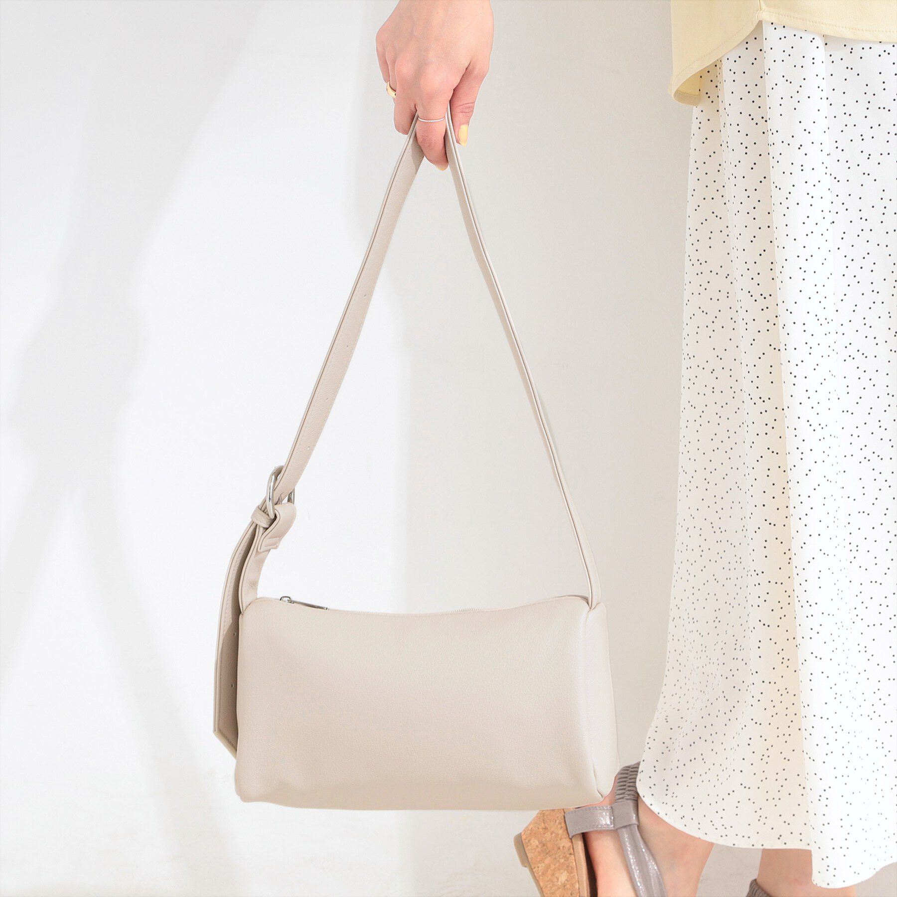 SHOO･LA･RUE「カジュアルからきれいめまで ワンハンドル ショルダーバッグ」|ショルダー・メッセンジャー|