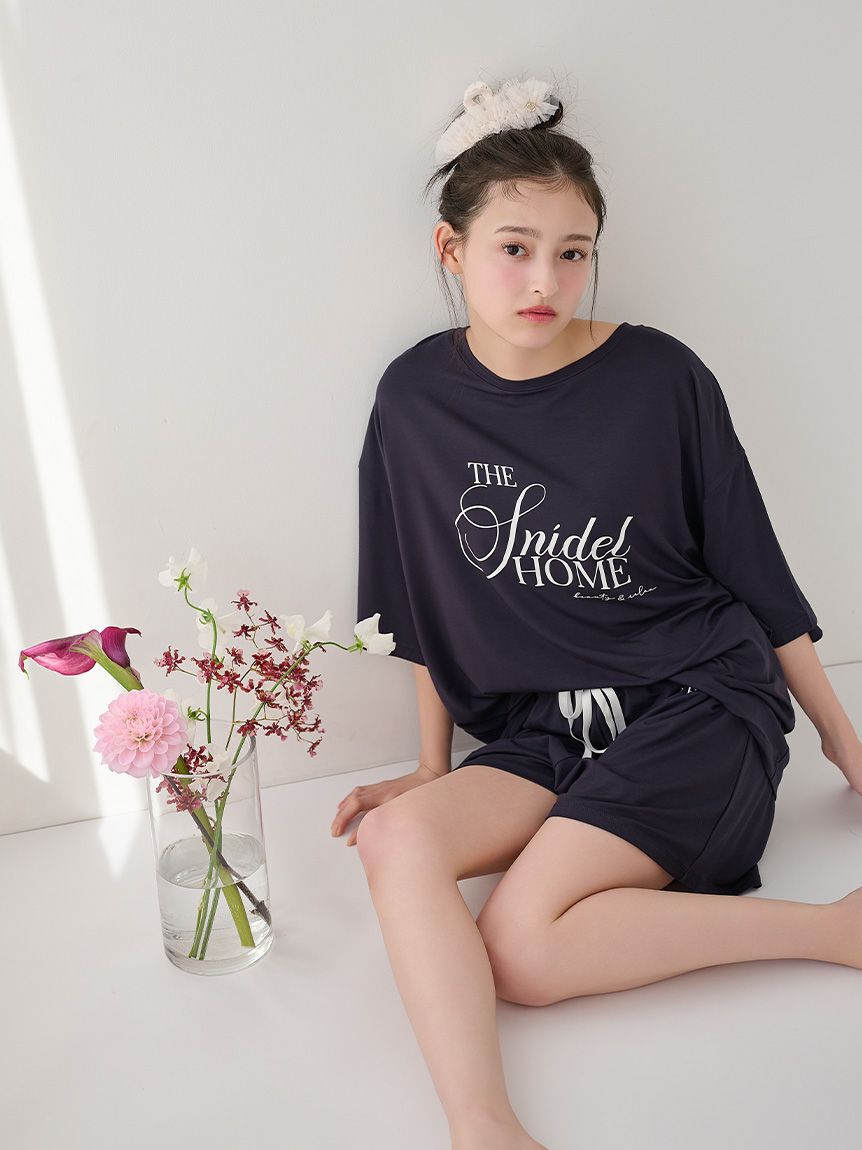 SNIDEL HOME「【接触冷感】ロゴTシャツセットアップ」|ルームウェア|