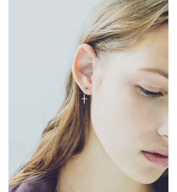 ete「PT900 クロス ダイヤモンド ピアス」|ピアス|