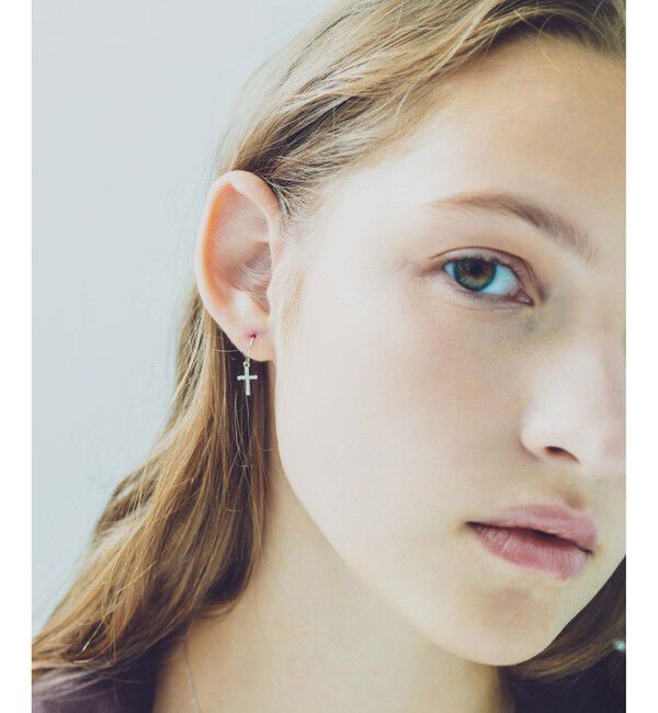 ete「PT900 クロス ダイヤモンド ピアス」|ピアス|