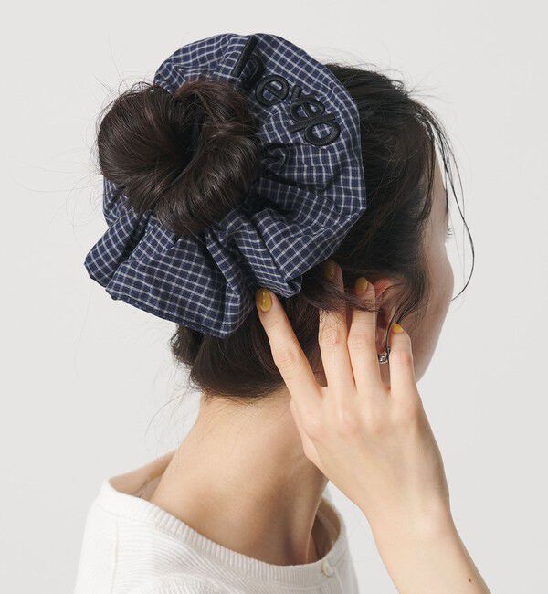 BEAUTY&YOUTH UNITED ARROWS「＜heyep＞Pajama Check ロゴ シュシュ」|ヘアゴム・シュシュ|NAVY