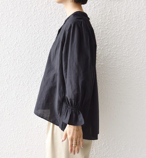 SHIPS for women「〈手洗い可能〉綿 シルク Vネック フリル タック ブラウス」|シャツ・ブラウス|