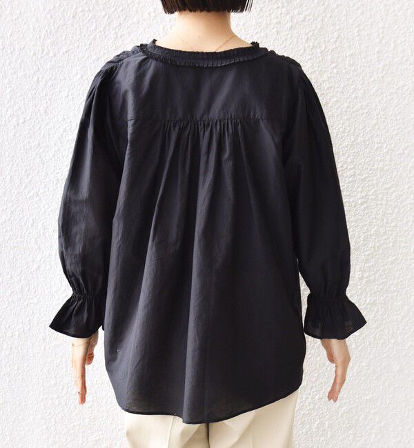 SHIPS for women「〈手洗い可能〉綿 シルク Vネック フリル タック ブラウス」|シャツ・ブラウス|