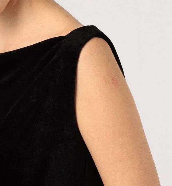 DES PRES「モイストベロア ツイストショルダーワンピース」|ドレス|