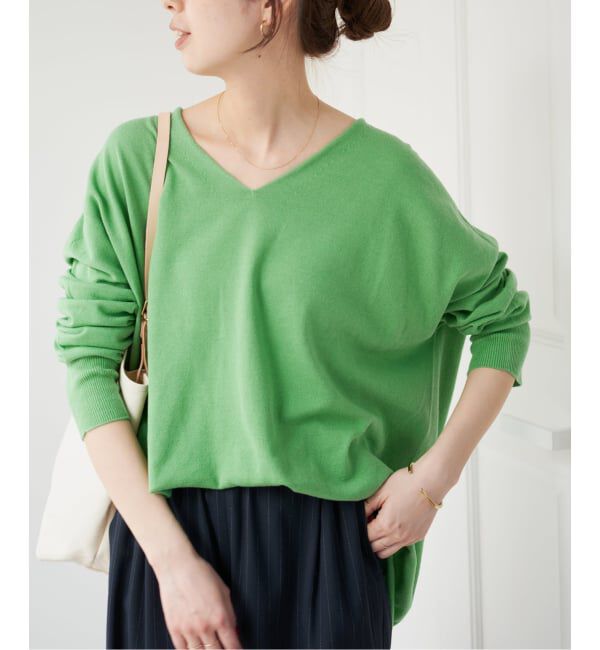 Spick and Span「《新色有り / 追加》コットンバルキーヤーンルーズVネックプルオーバー」|ニット・セーター|