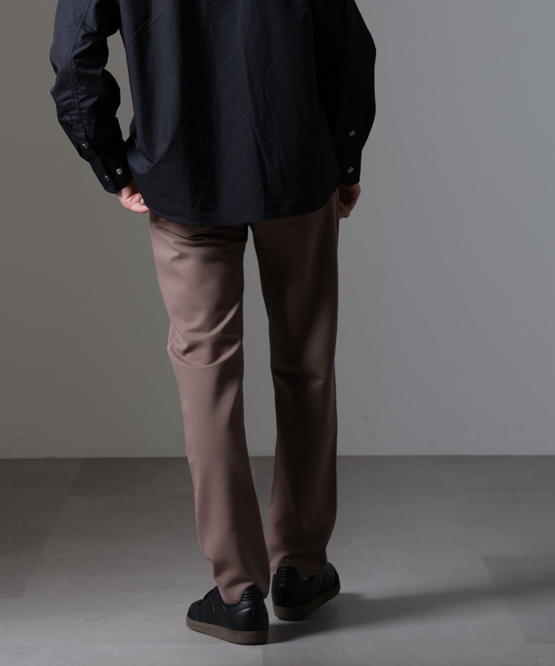 nano･universe「5P テーパードパンツ」|チノ|