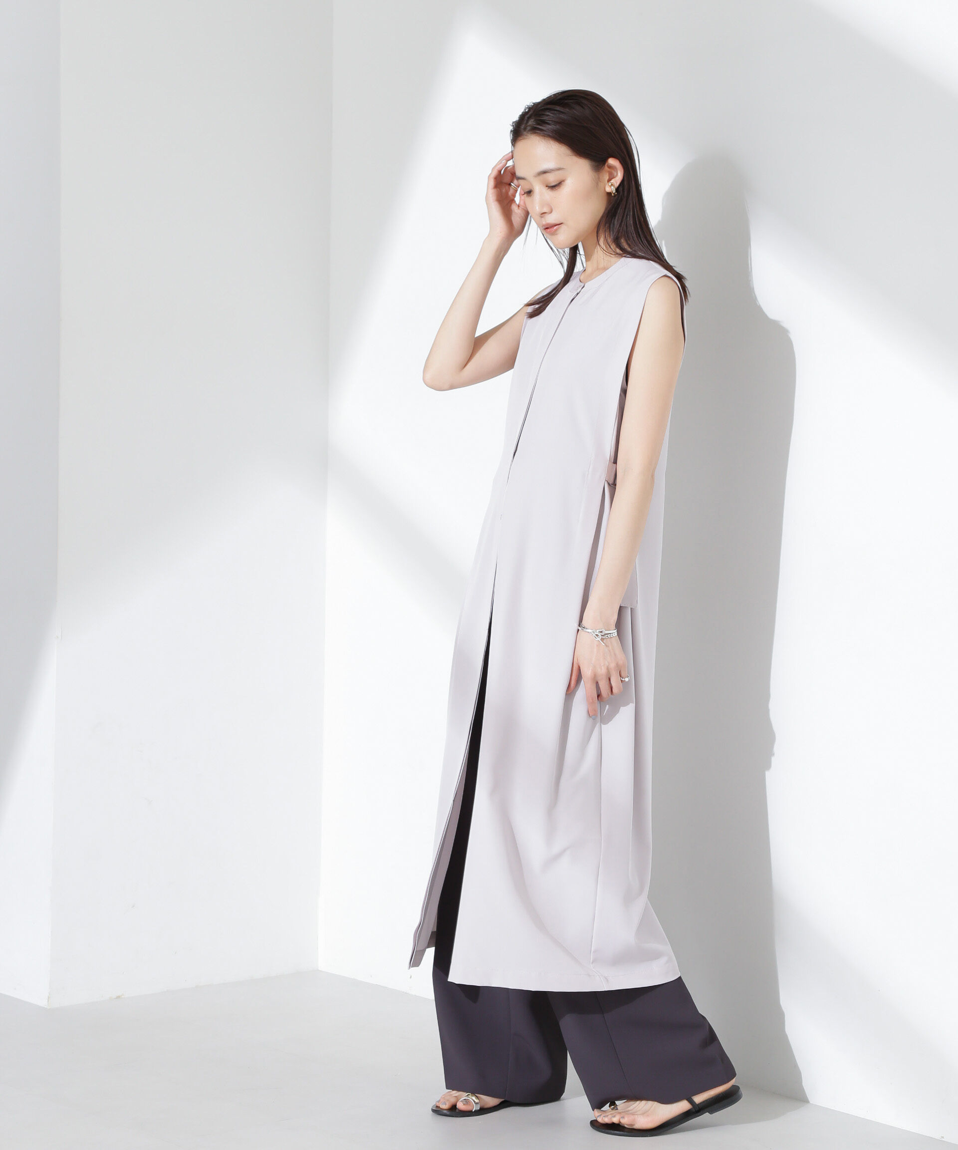 nano･universe「オープンフロントノースリーブワンピース」|ワンピース|