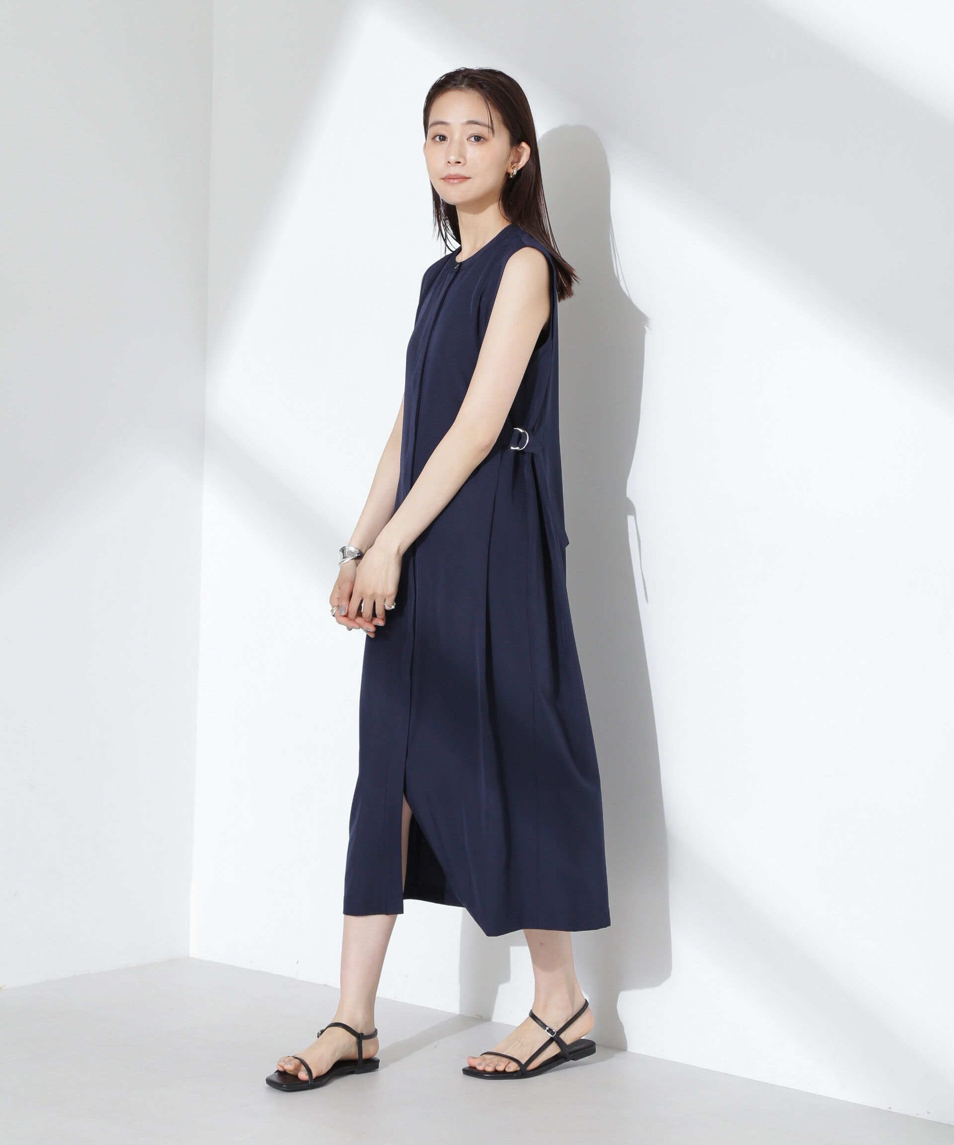 nano･universe「オープンフロントノースリーブワンピース」|ワンピース|