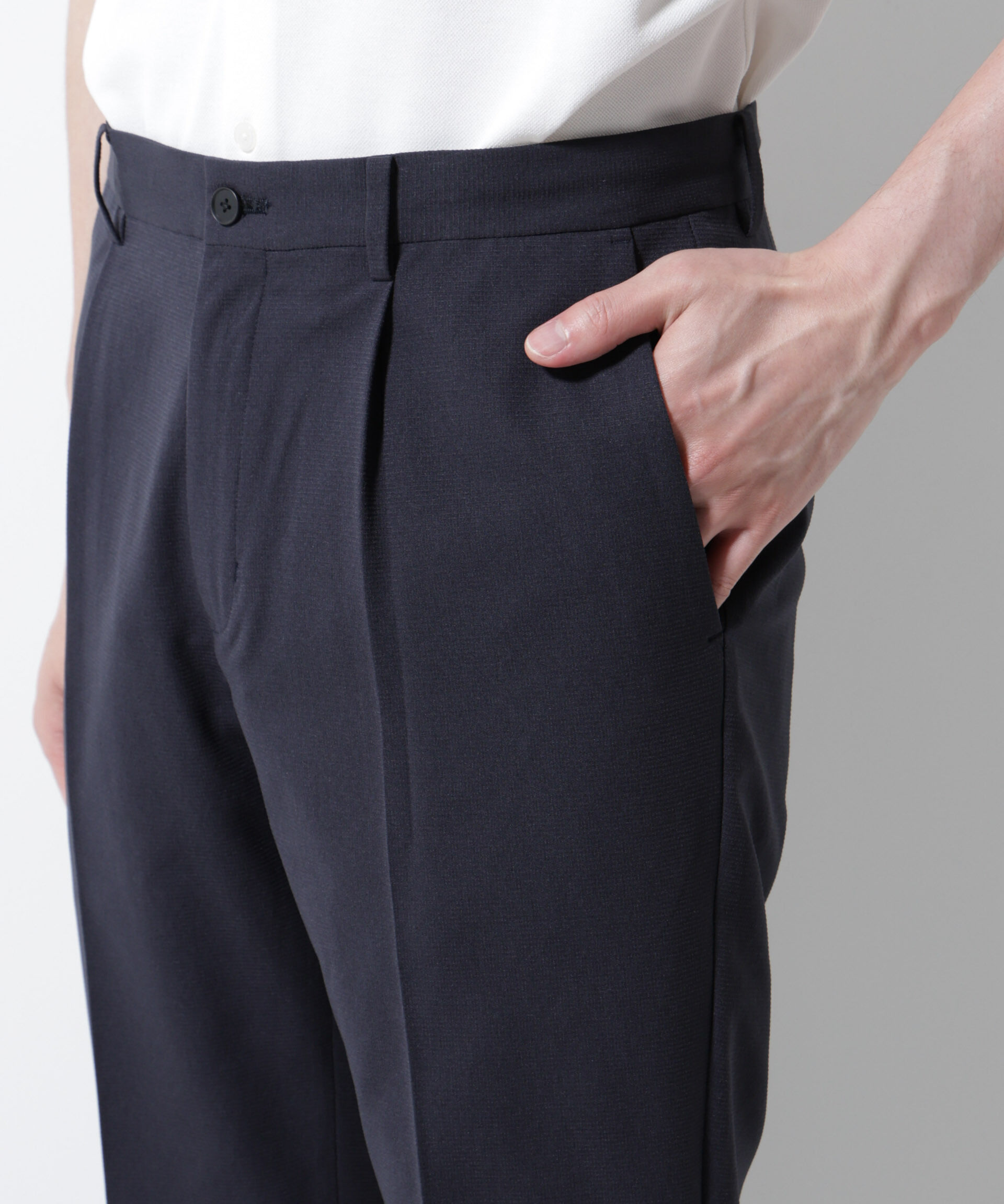 nano･universe「｢Damerino｣DotAir(R)ミニホールストレッチセットアップ/吸水速乾」|スーツ|