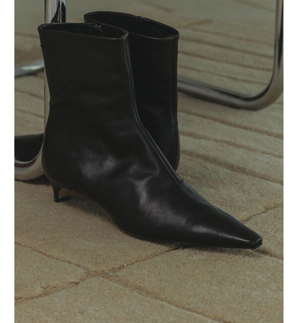 SALON adam et rope'「【W S（ドゥーブル）】ポインテッドトゥ レザーヒールショートブーツ」|ロングブーツ|ブラック(01)