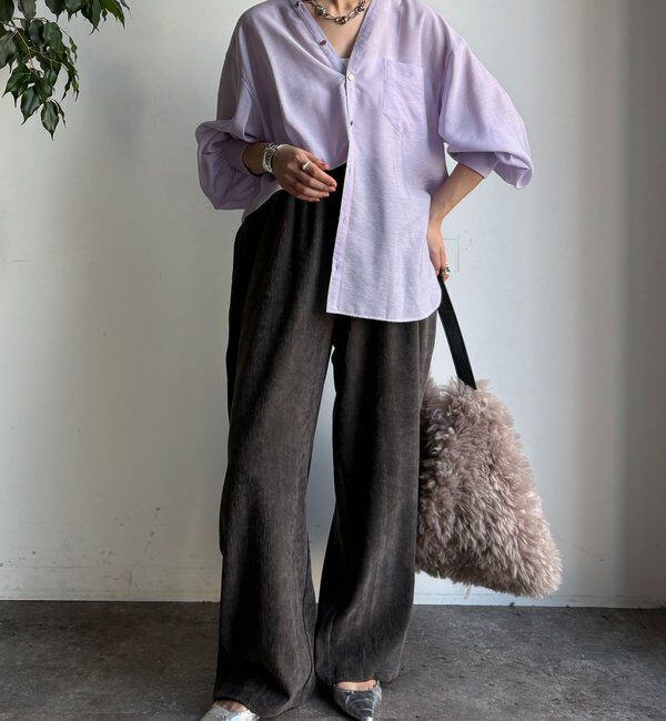  「【新色追加】GOLDボタンVVシャツ」|シャツ・ブラウス|