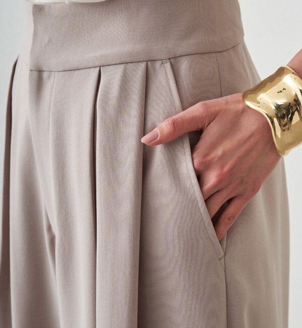  「タックワイドルーズパンツ」|チノ|