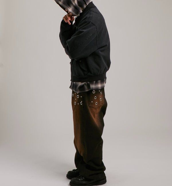  「アイレットスタッズスウィッチングブラストワイドデニム」|デニム|