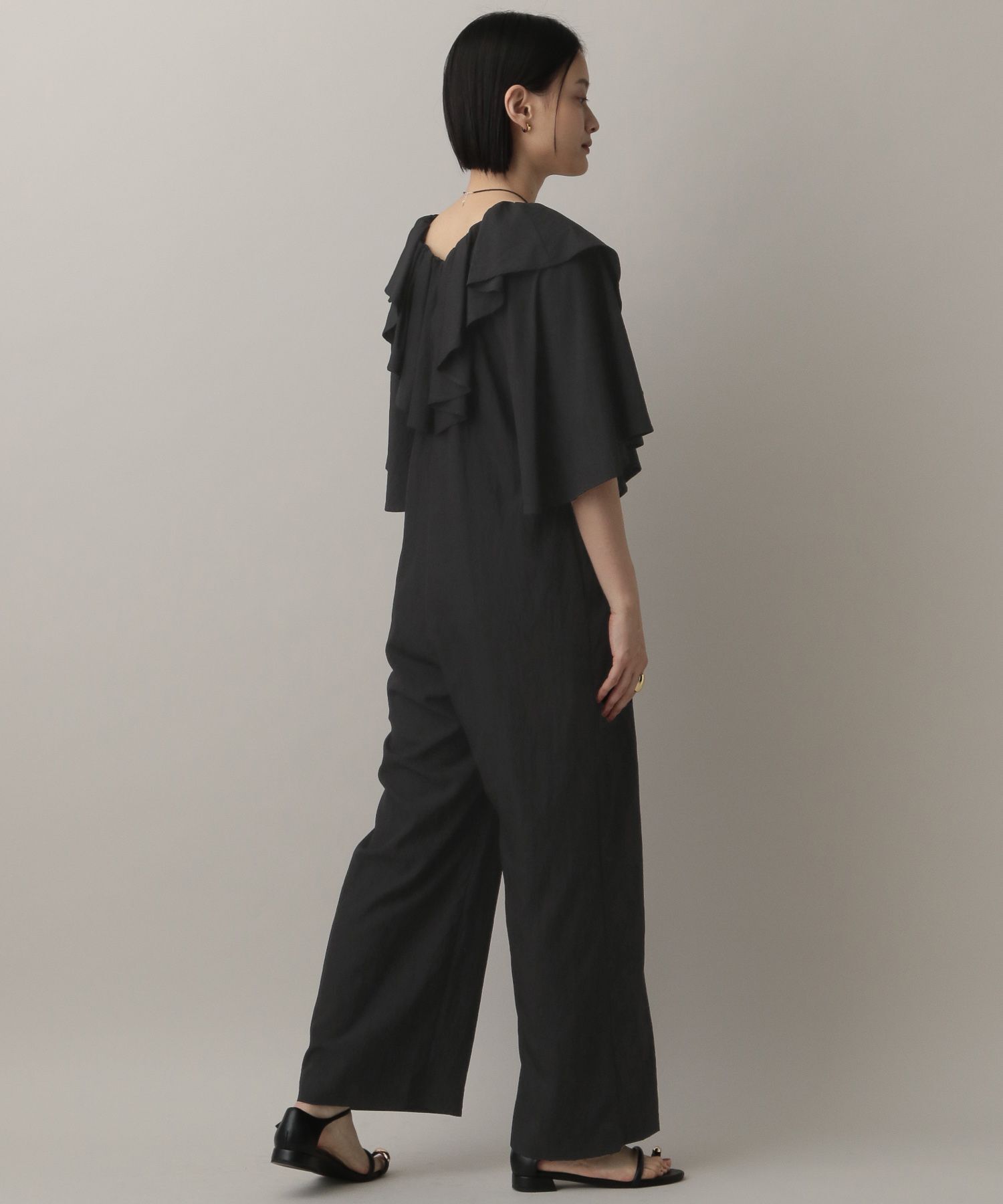 A part by 「フリルVオールインワン」|オールインワン|