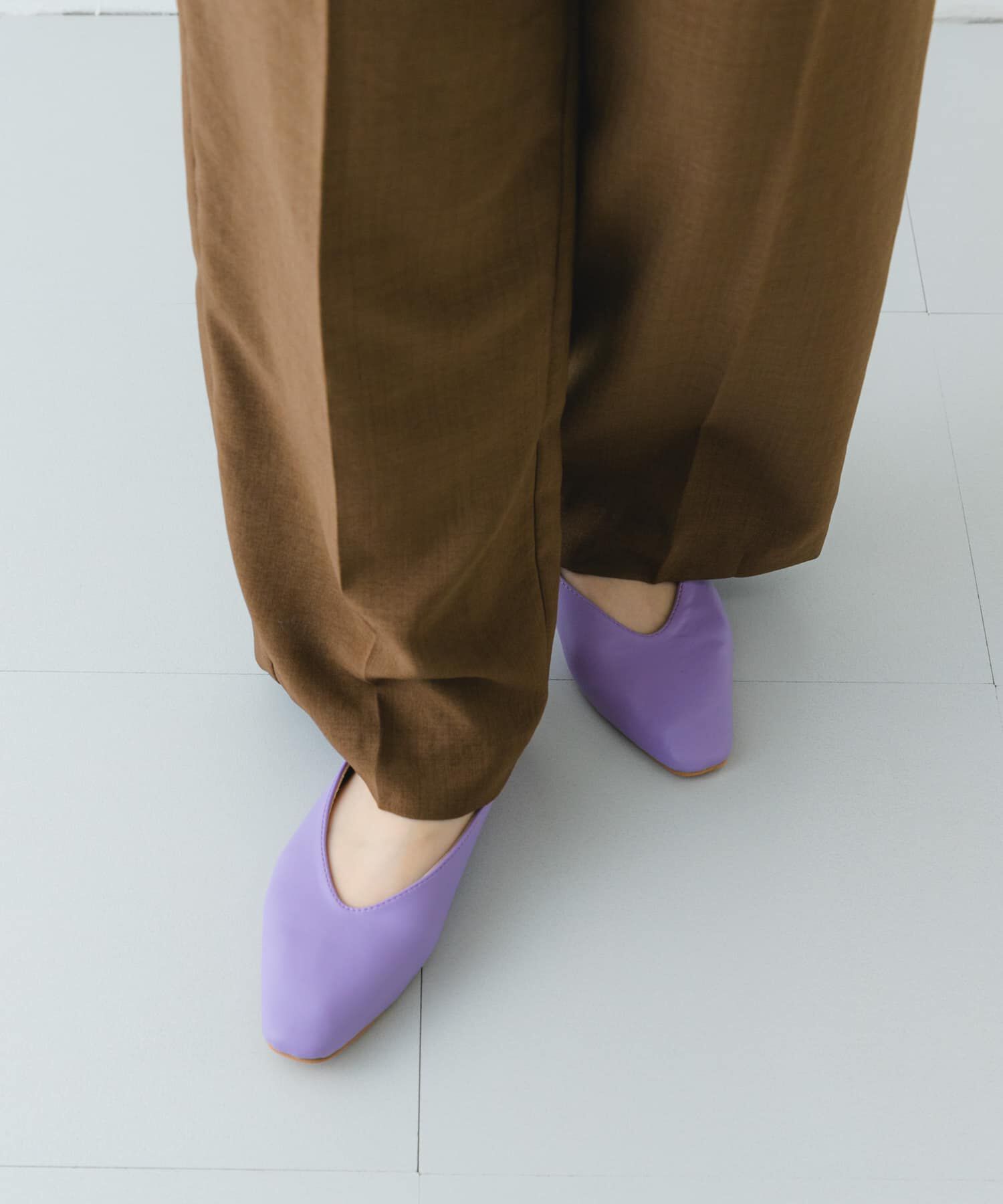 RODE SKO「やわらかVカットフラットシューズ」|バレエシューズ|