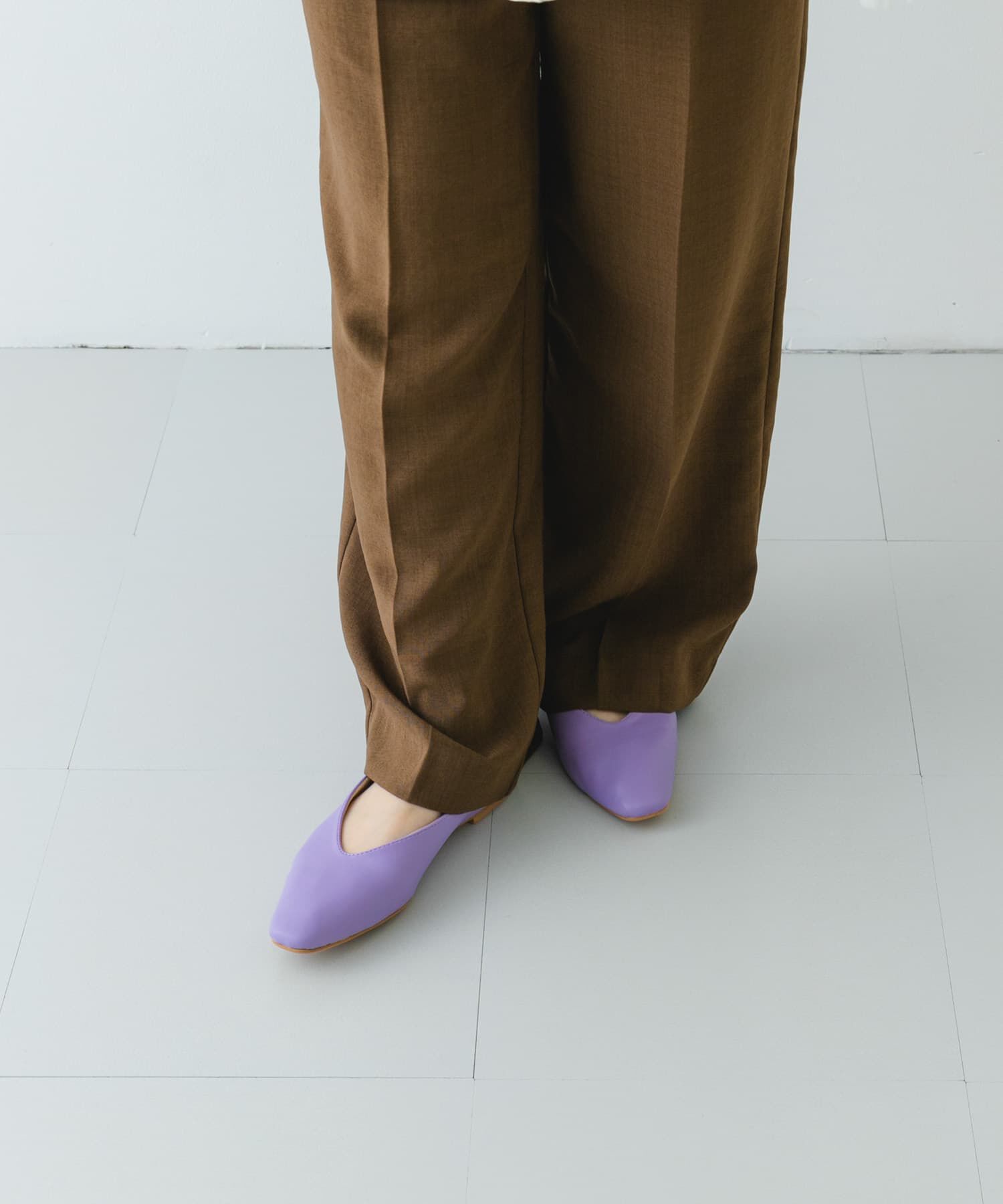 RODE SKO「やわらかVカットフラットシューズ」|バレエシューズ|