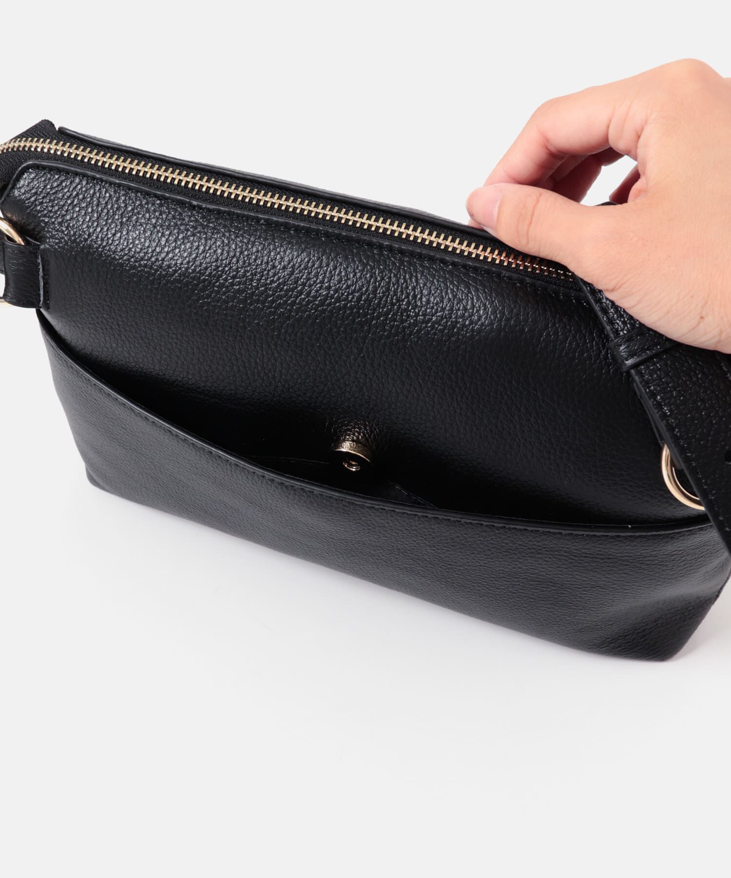 RODE SKO「レザーボディバッグ」|ショルダー・メッセンジャー|