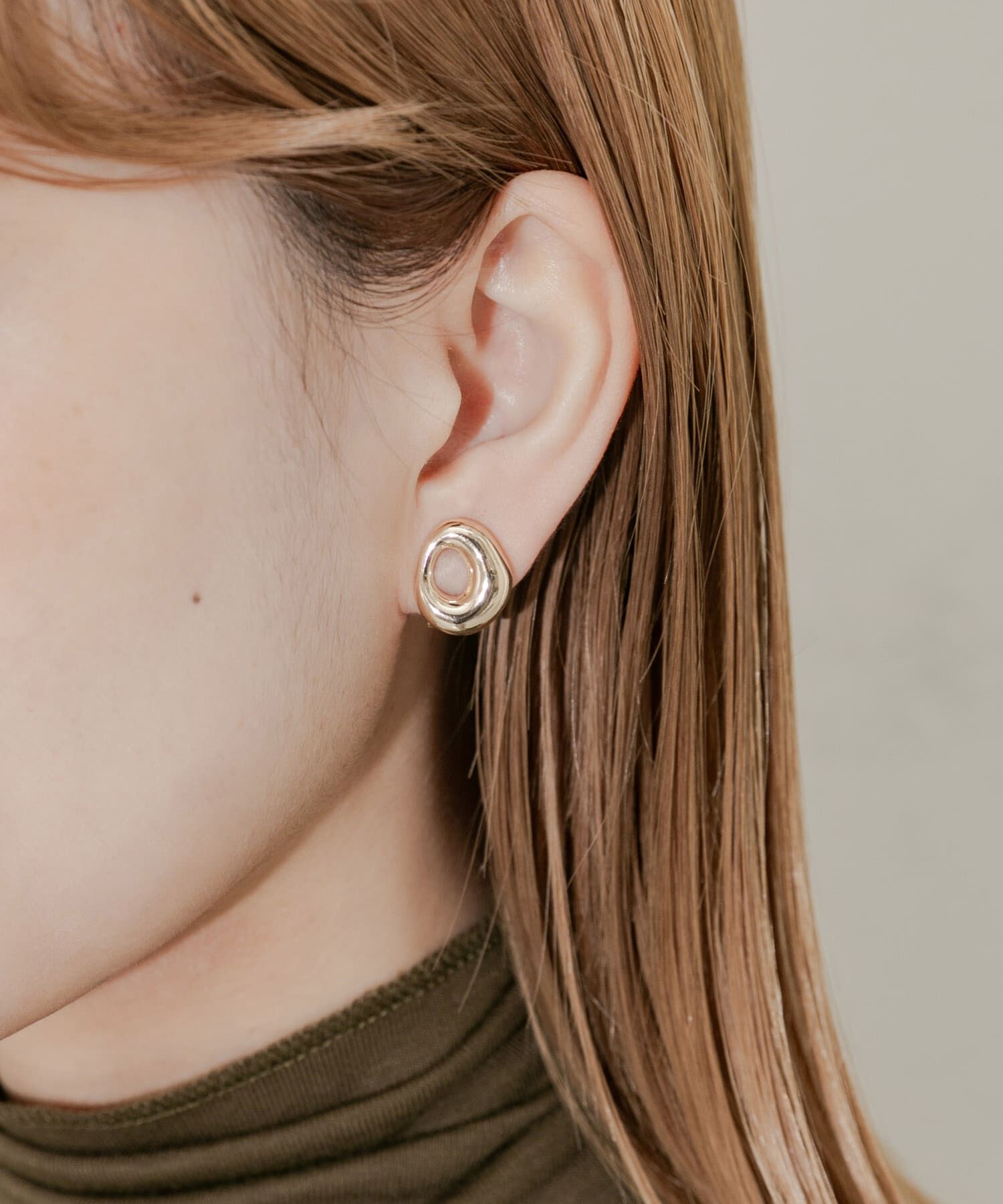 SMELLY「ニュアンスメタルサークルイヤリング」|イヤリング|