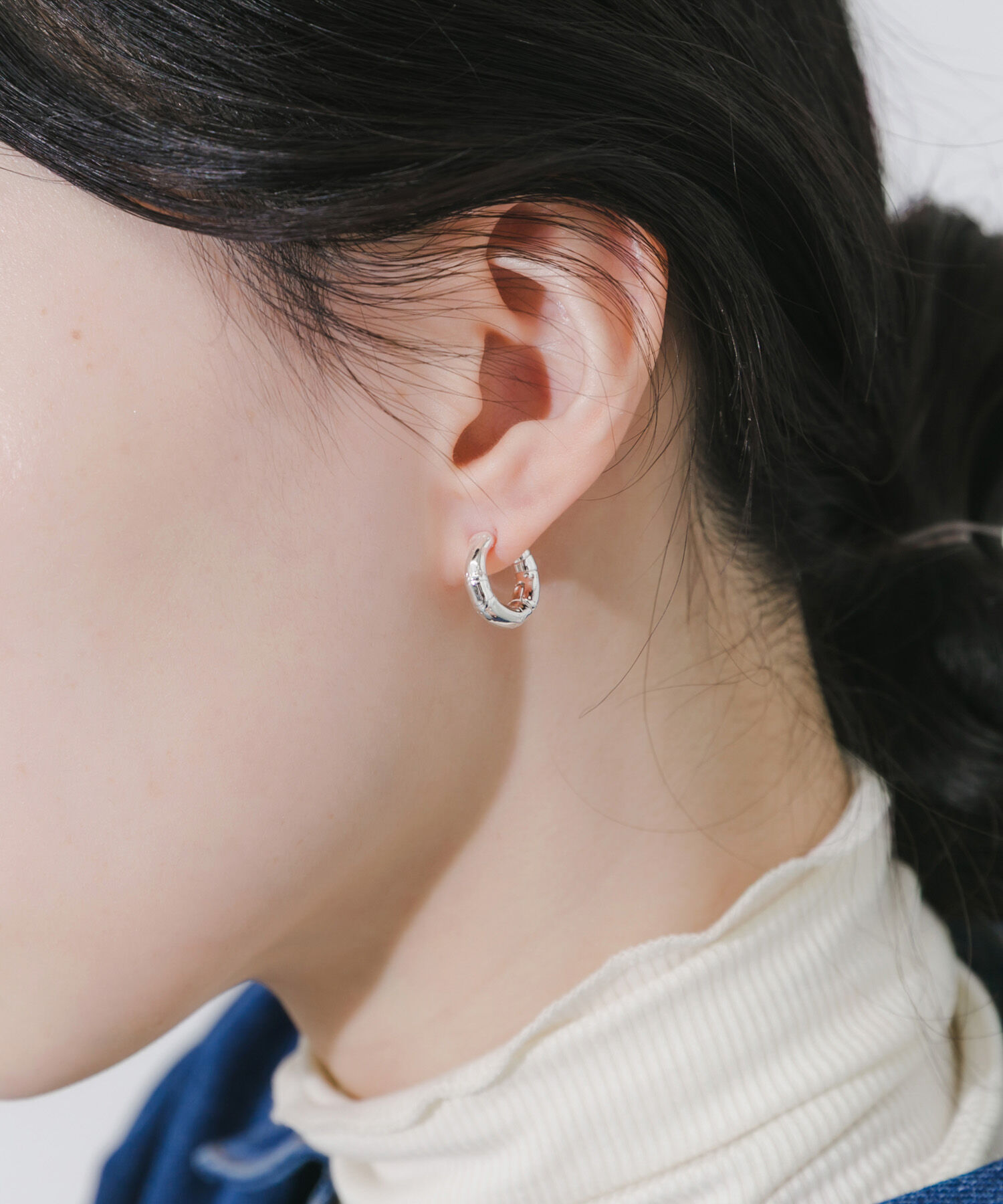 SMELLY「メタルバンブーワンタッチフープイヤリング」|イヤリング|