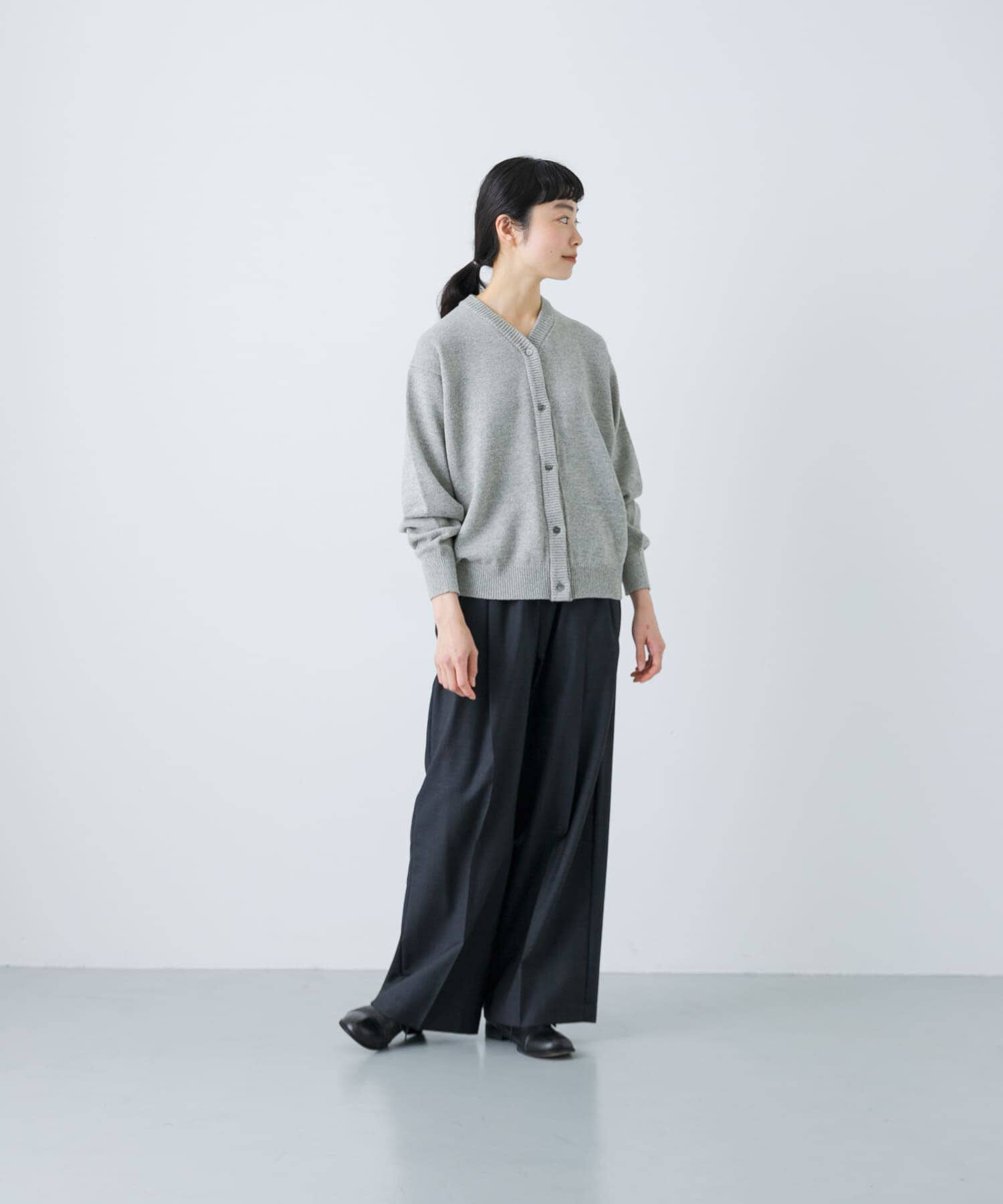 かぐれ「ドライコットンVネックカーディガン」|ニット・セーター|