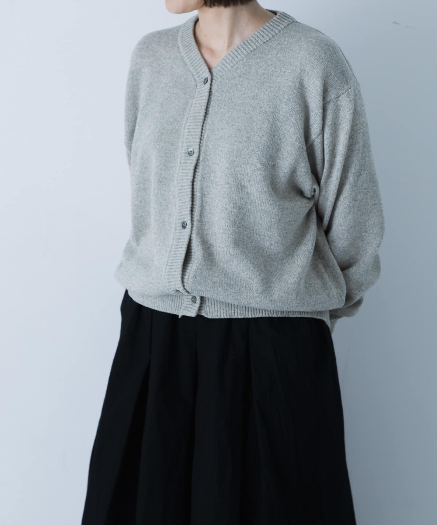 かぐれ「ドライコットンVネックカーディガン」|ニット・セーター|