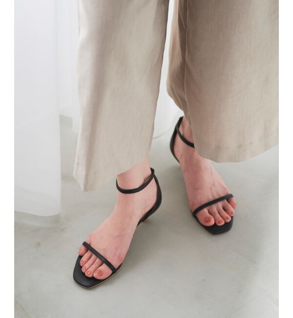  「le.coeur blanc ホソストラップサンダル」|サンダル|ブラック