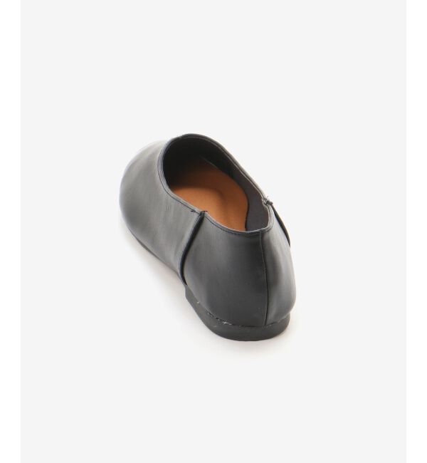  「《WEB限定アイテム》Vカットフラットパンプス」|パンプス|