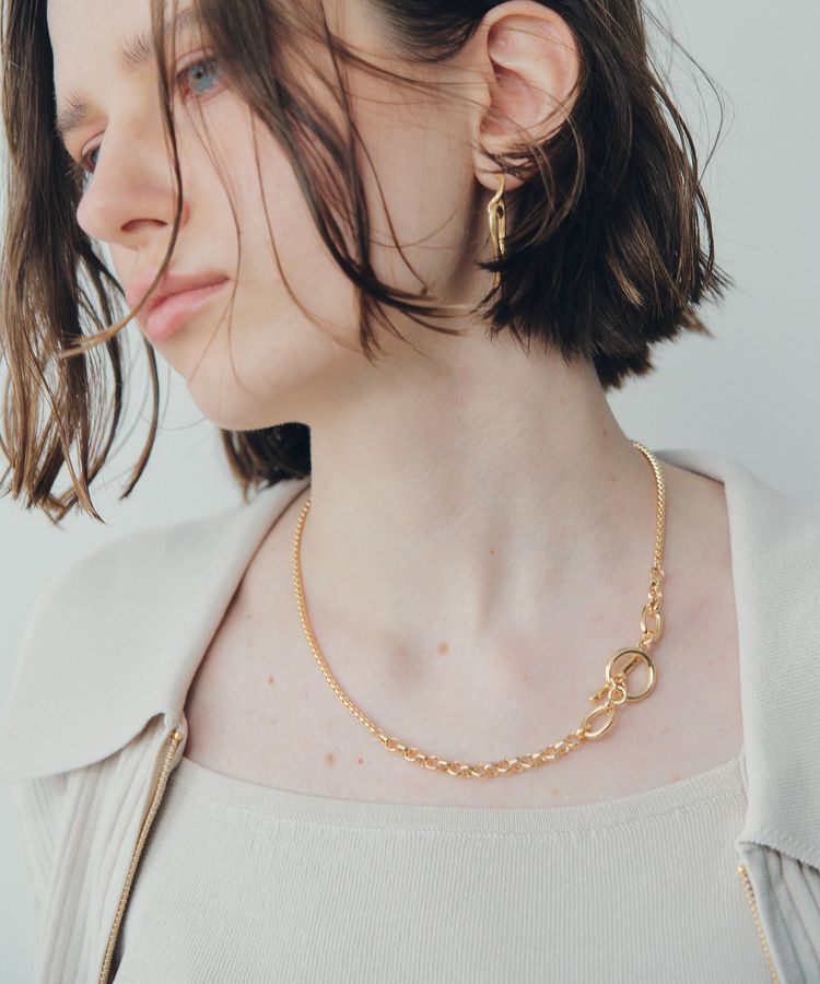 YECCA VECCA「マンテルネックレス」|ネックレス|Gold