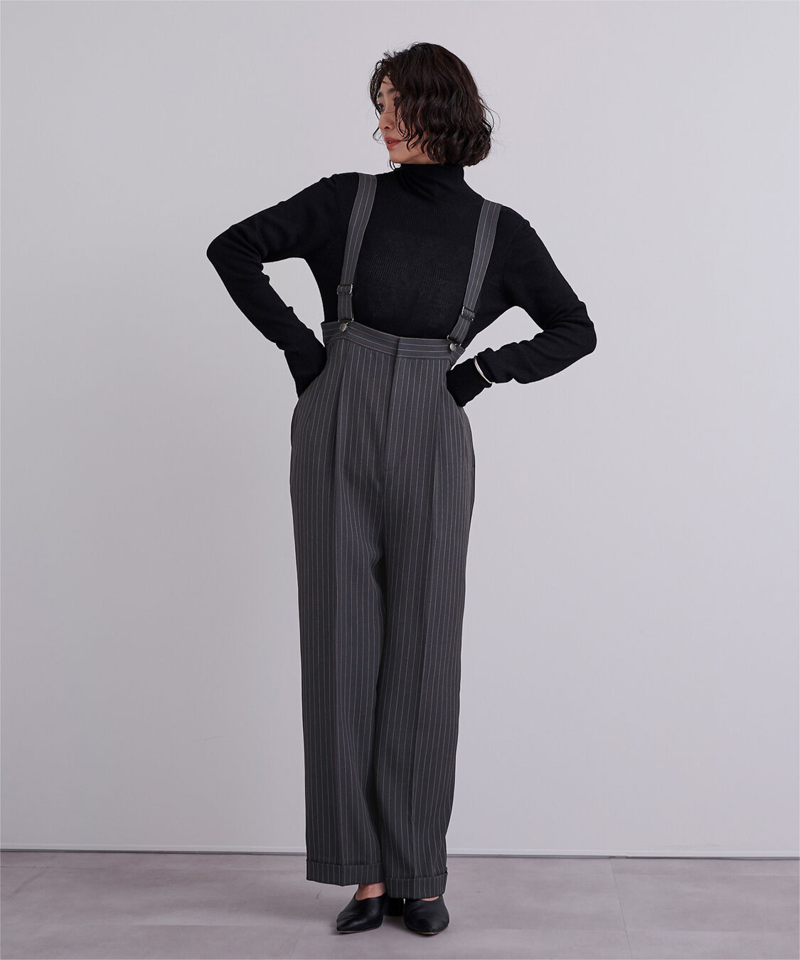 ur's「センタープレスダブルサロペットパンツ」|オールインワン|