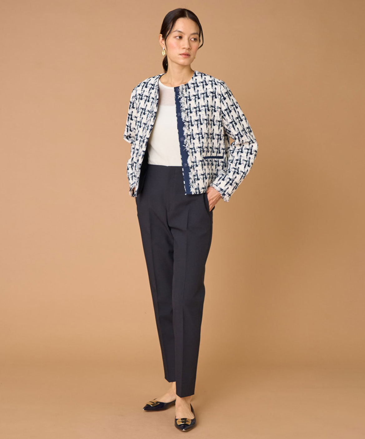 INED「ツイードフリンジジャケット《LINTON》」|ノーカラージャケット|