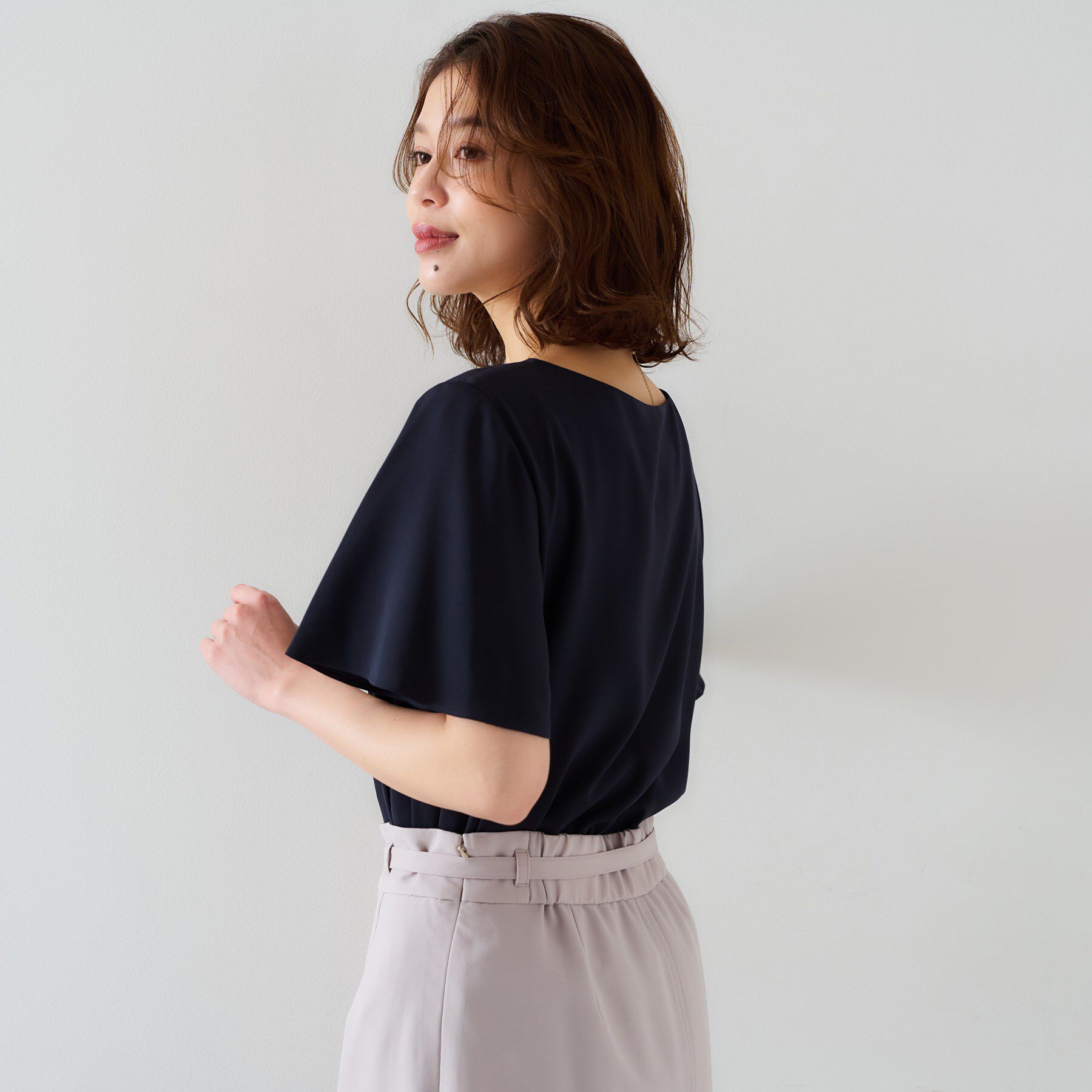 UNTITLED「【通勤／二の腕カバー】フロントタックブラウス」|シャツ・ブラウス|