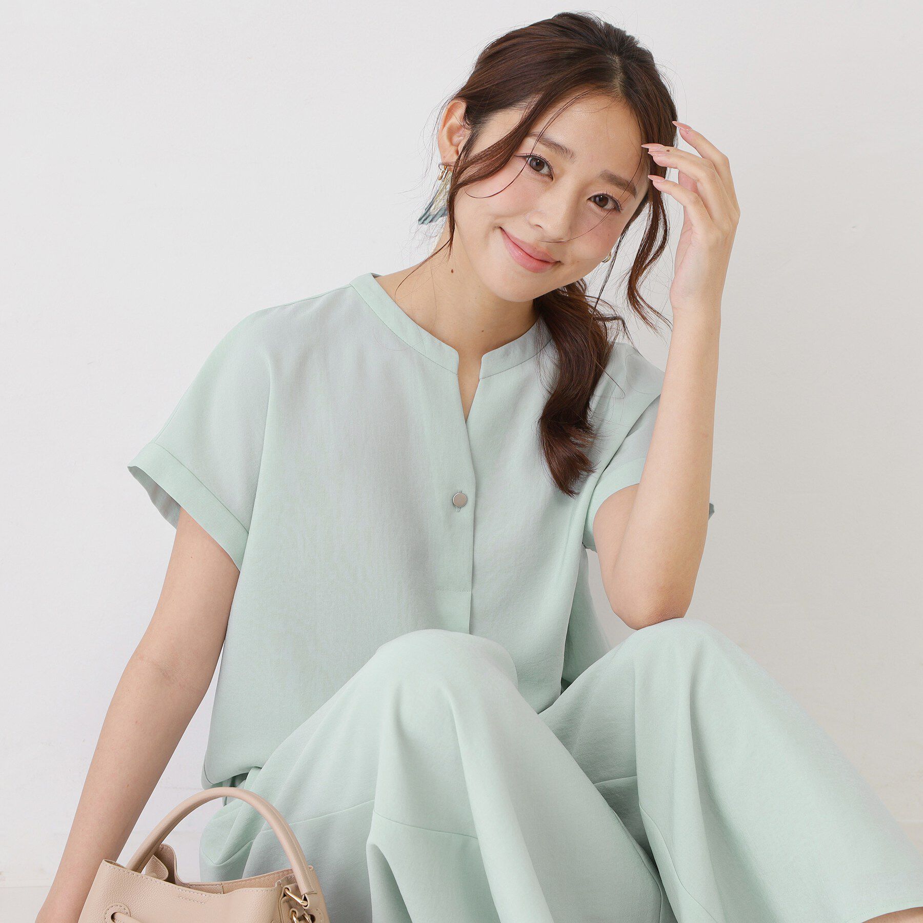 COUP DE CHANCE「【手洗い可／セットアップ可】キーネックブラウス」|シャツ・ブラウス|