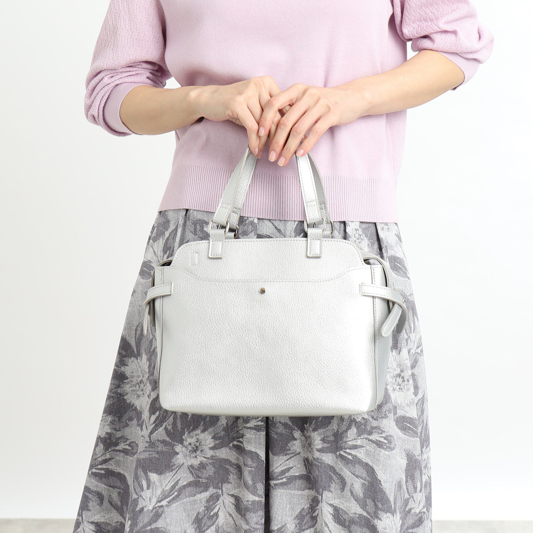 Reflect「【たっぷり収納！あおりポケット／通勤にぴったり◎／WEB先行カラーあり】ショルダー付きミディアムバッ」|トートバッグ|