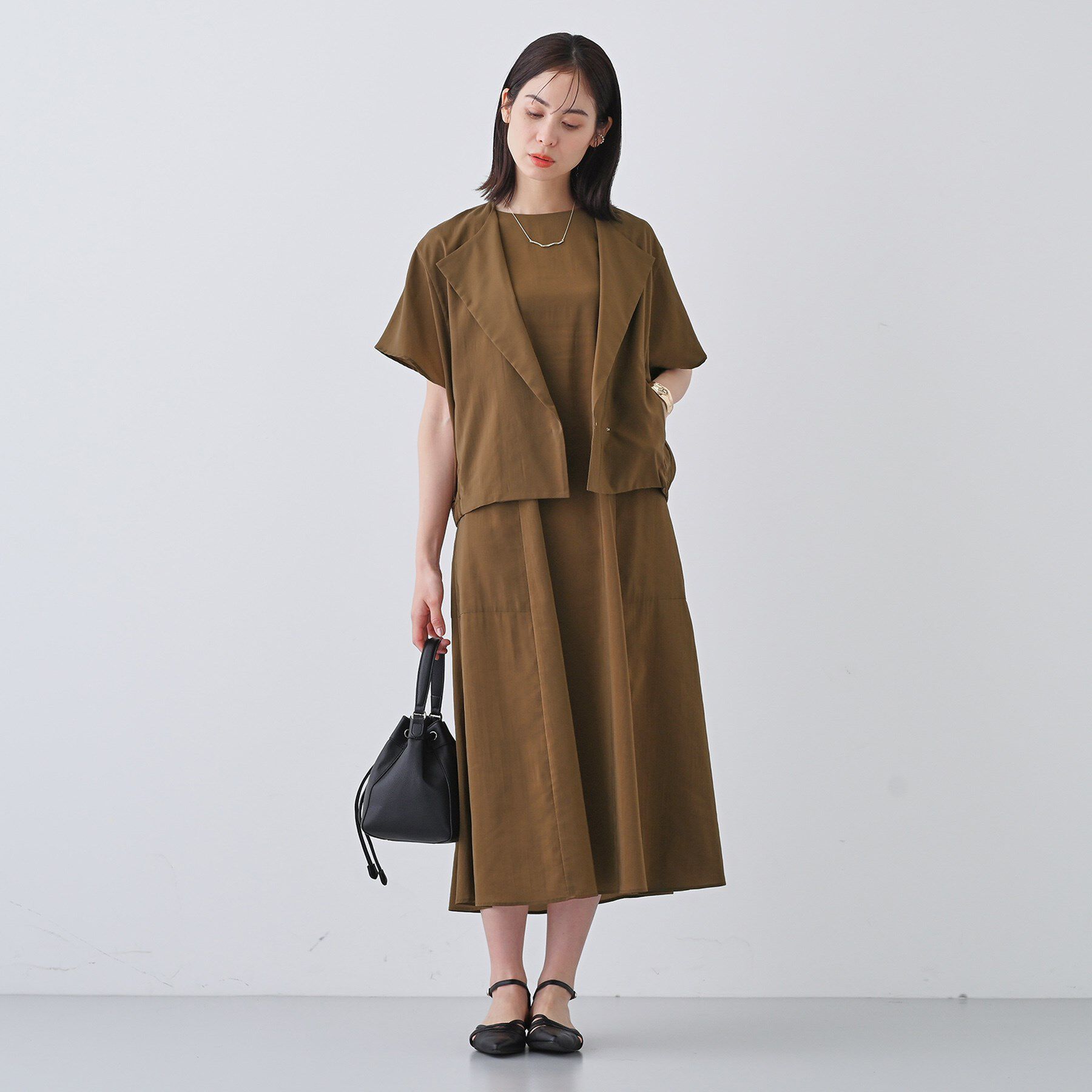 INDIVI「【通気性◎撥水／接触冷感／UVケア】フレアワンピース」|ワンピース|