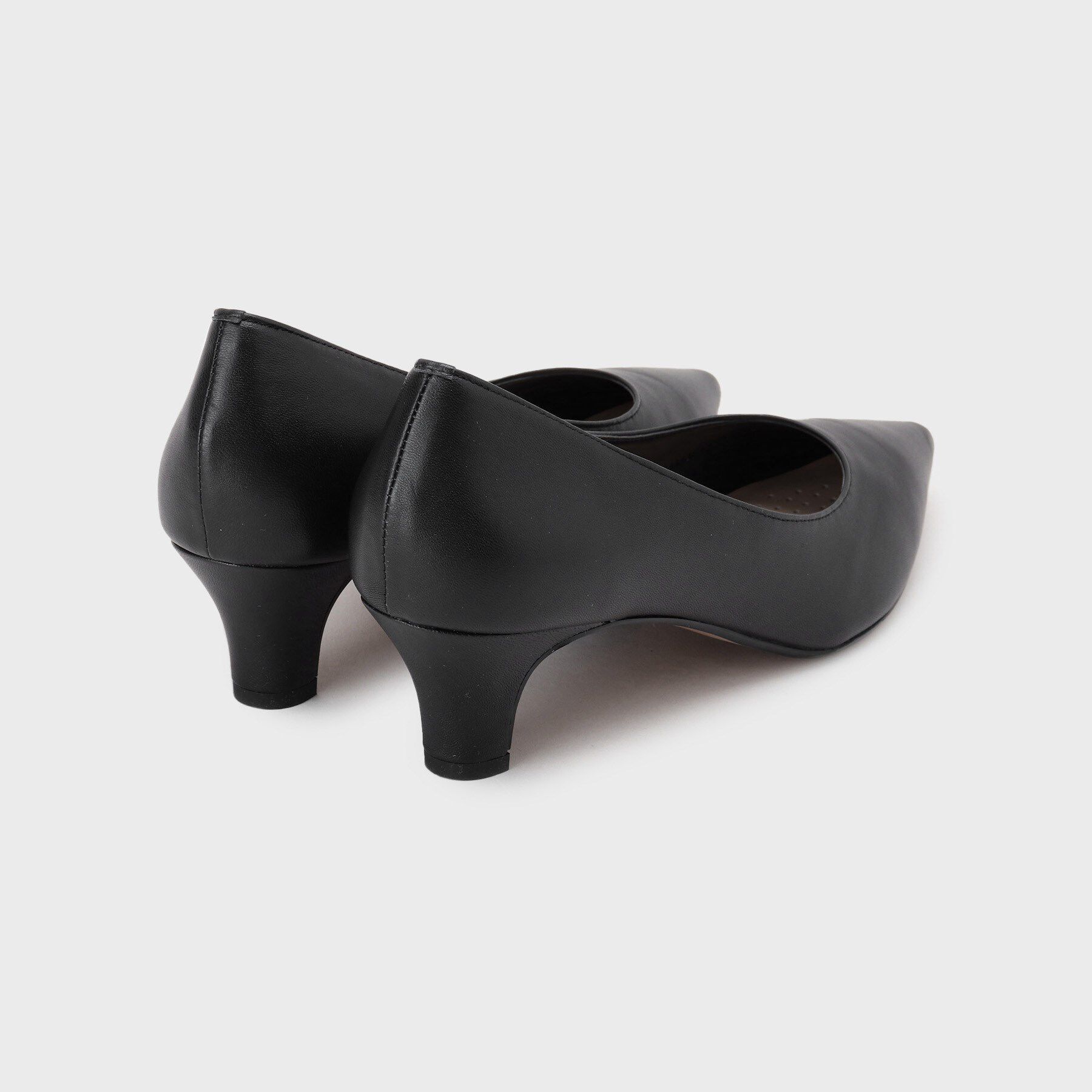 INDIVI「【ラム革／美脚／通勤】レザーパンプス」|パンプス|