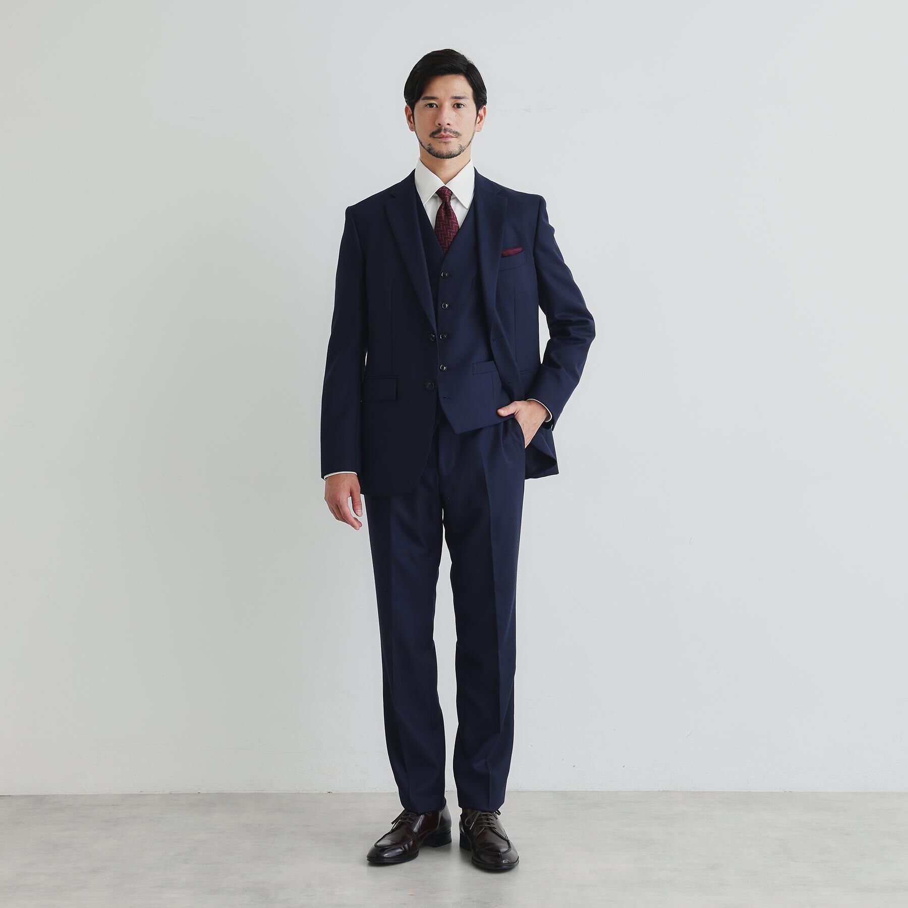 TAKEO KIKUCHI「鱗紋 ベスト」|スーツ|