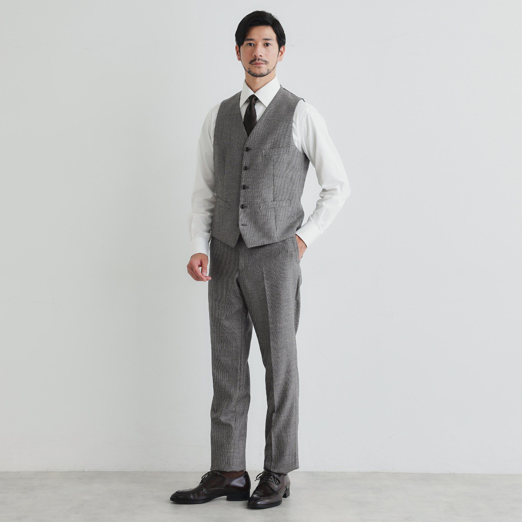 TAKEO KIKUCHI「鱗紋 ベスト」|スーツ|